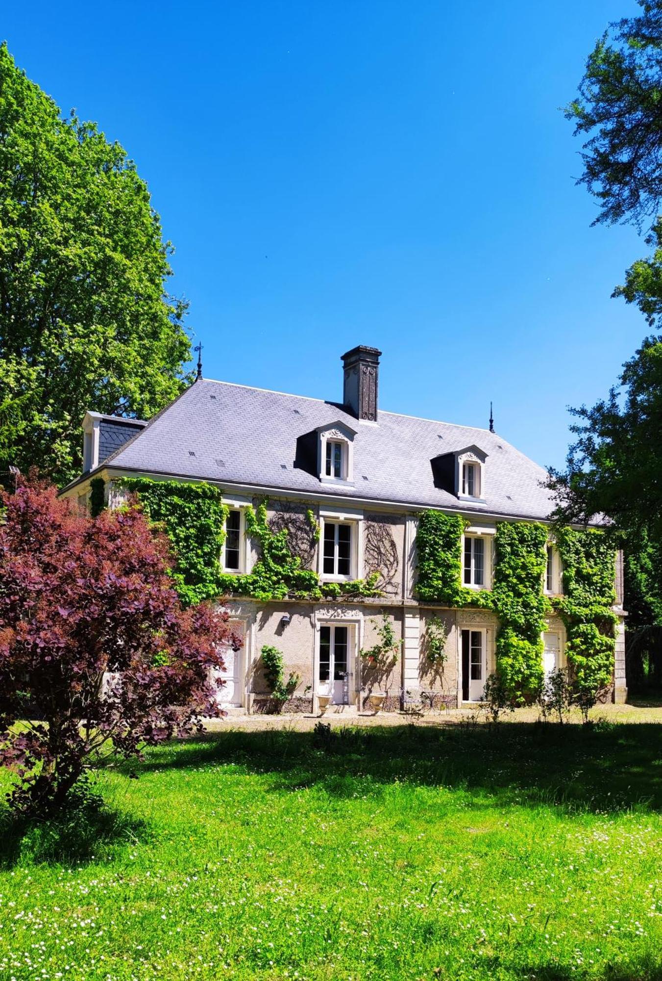 Chambres D'Hotes Du Domaine De L'Isle Civray-de-Touraine Exteriör bild